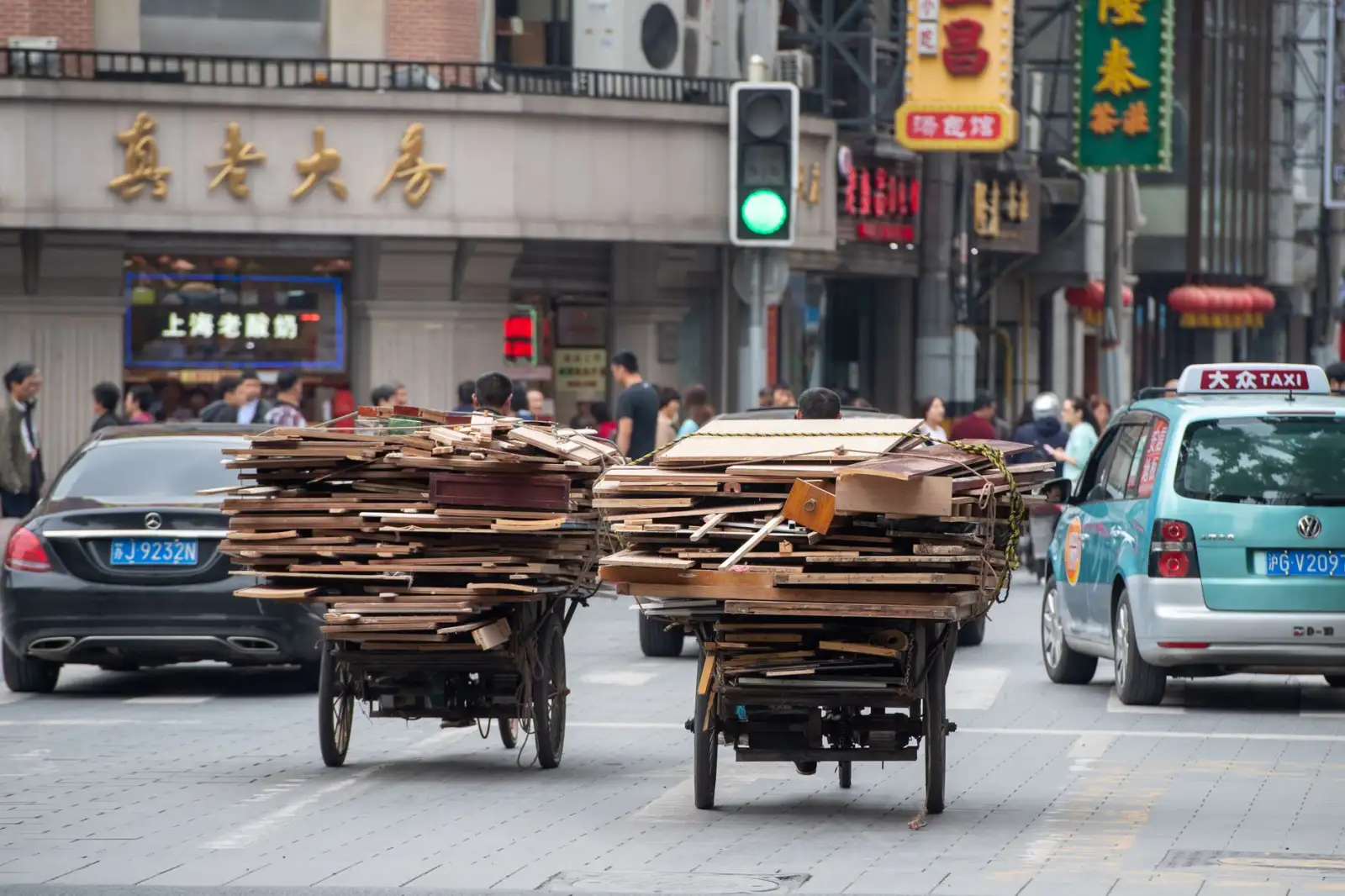 电商ERP软件光盘与云端系统在库存同步效率上的对比分析
